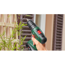 Bosch EasyDrill 18V-40 2x1,5Ah + AL18V-20 akkumulátoros fúró-csavarozó