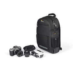 Lowepro Adventura BP 150 III fekete fényképezőgép hátizsák