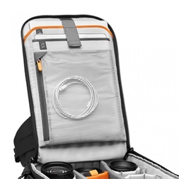 Lowepro Flipside BP 400 AW III fekete fényképezőgép hátizsák