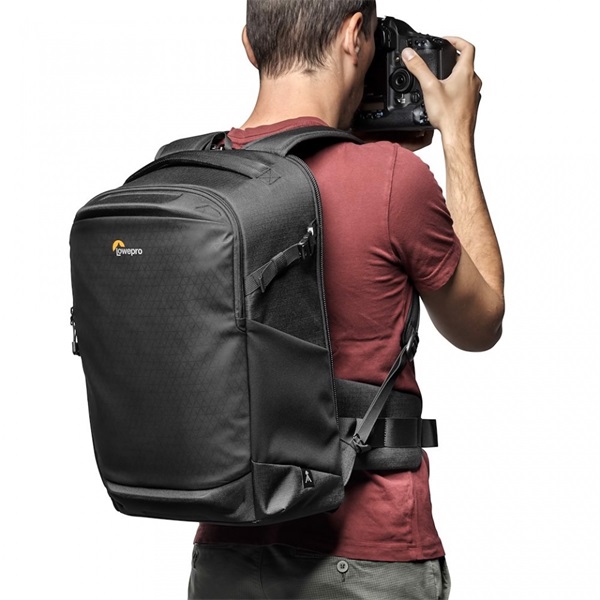 Lowepro Flipside BP 400 AW III fekete fényképezőgép hátizsák