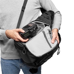 Lowepro ProTactic BP 300 AW II fekete kamera hátizsák