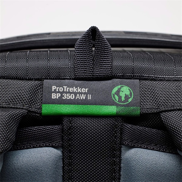 Lowepro Pro Trekker BP 350 AW II fényképezőgép hátizsák