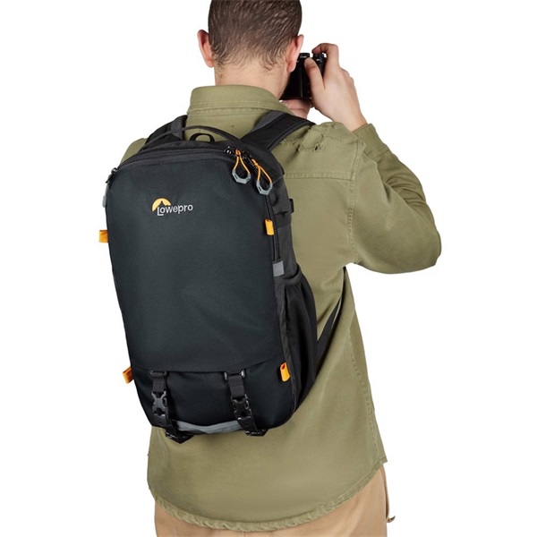 Lowepro Trekker LT BP 150 AW fekete fotós táska