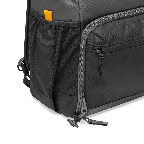 Lowepro Truckee BP 250 fekete fényképezőgép hátizsák