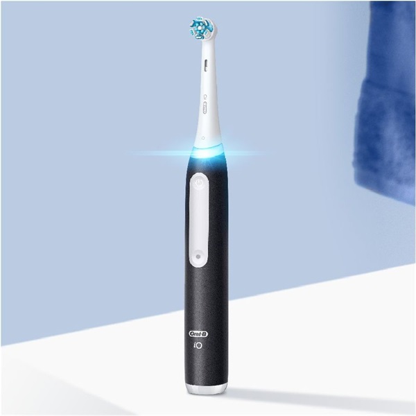 Oral-B iO series 3 Matt Black elektromos fogkefe