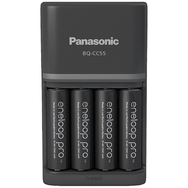 Panasonic Eneloop K-KJ55HCD40E AA 2500mAh gyors akkutöltő +4xAA akku