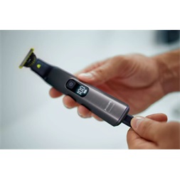 Philips OneBlade Pro 360 QP6551/30 hibrid borotva