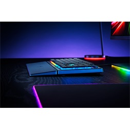 Razer Ornata V3 US RGB fekete gamer billentyűzet