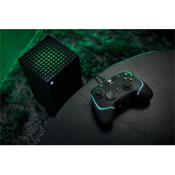 Razer Wolverine V2 Chroma Xbox Series X/S/PC fekete vezetékes kontroller