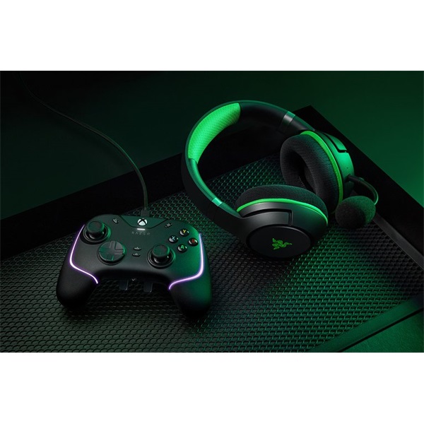 Razer Wolverine V2 Chroma Xbox Series X/S/PC fekete vezetékes kontroller