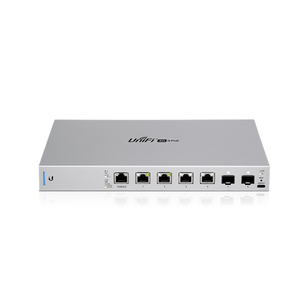 Ubiquiti UniFi Switch 4x10GbE LAN 2x10GbE SFP+ port